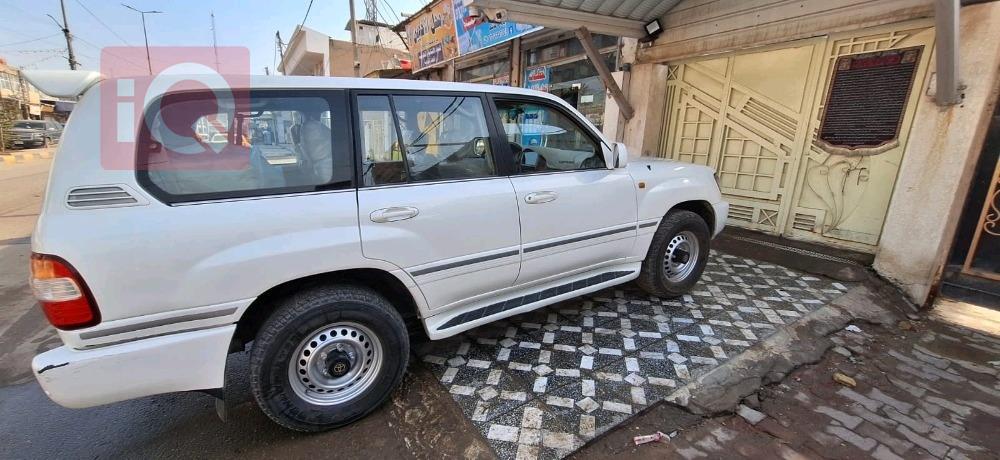 تويوتا لاندكروزر